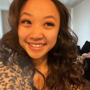 Meet your Posher, Maddie